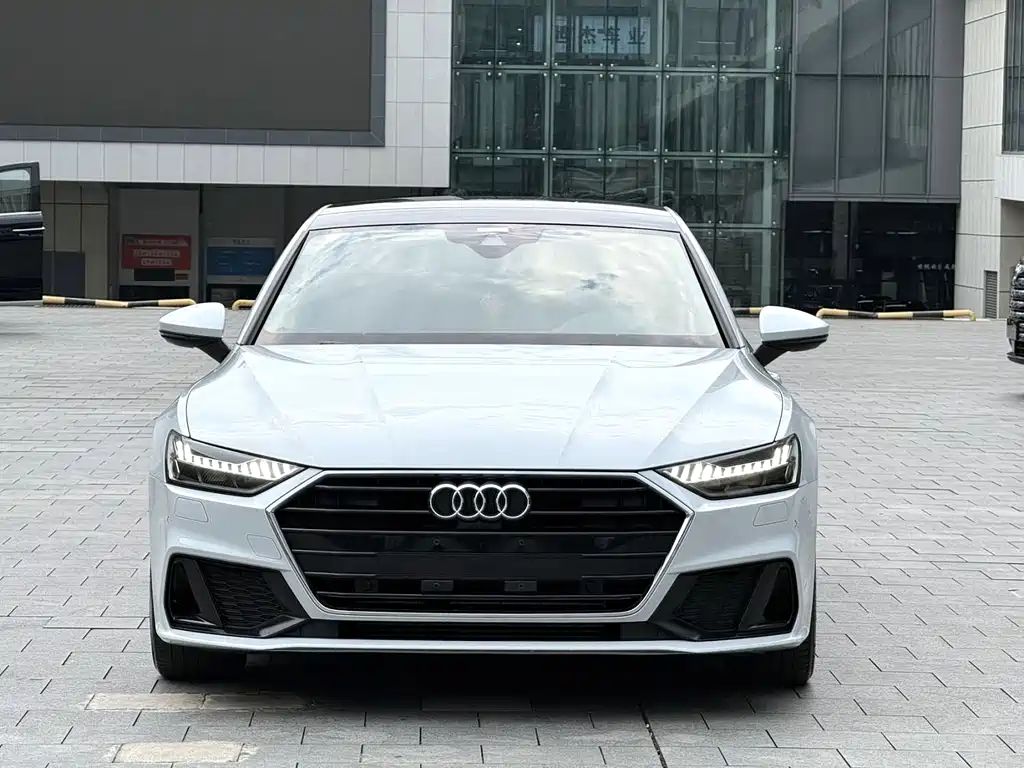 Audi A7 — фото 2