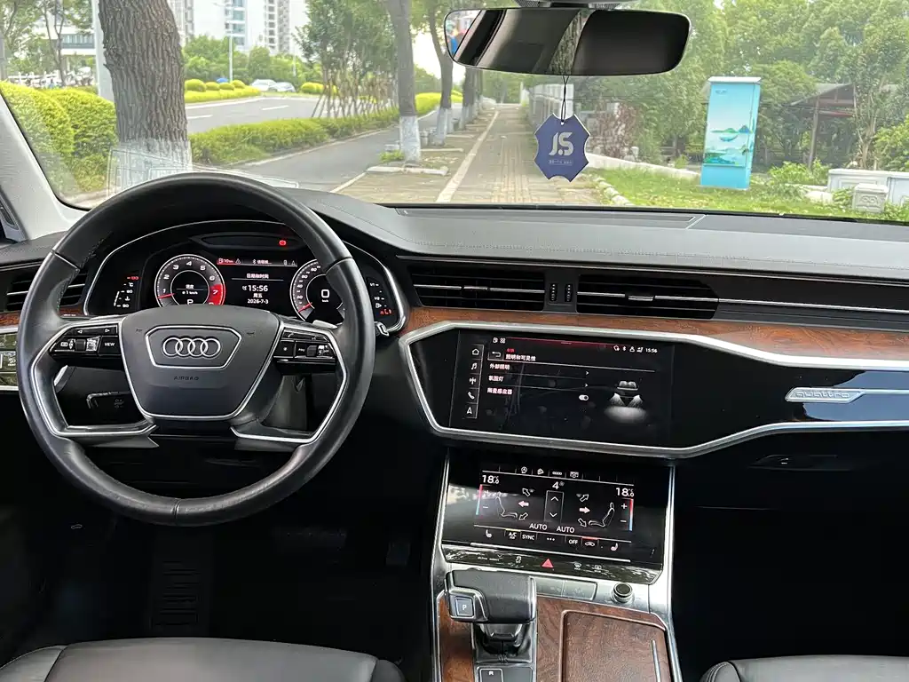 Audi A6 (Import) — фото 5