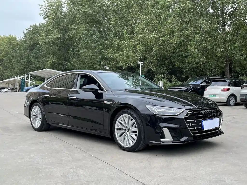 Audi A7L — фото 3