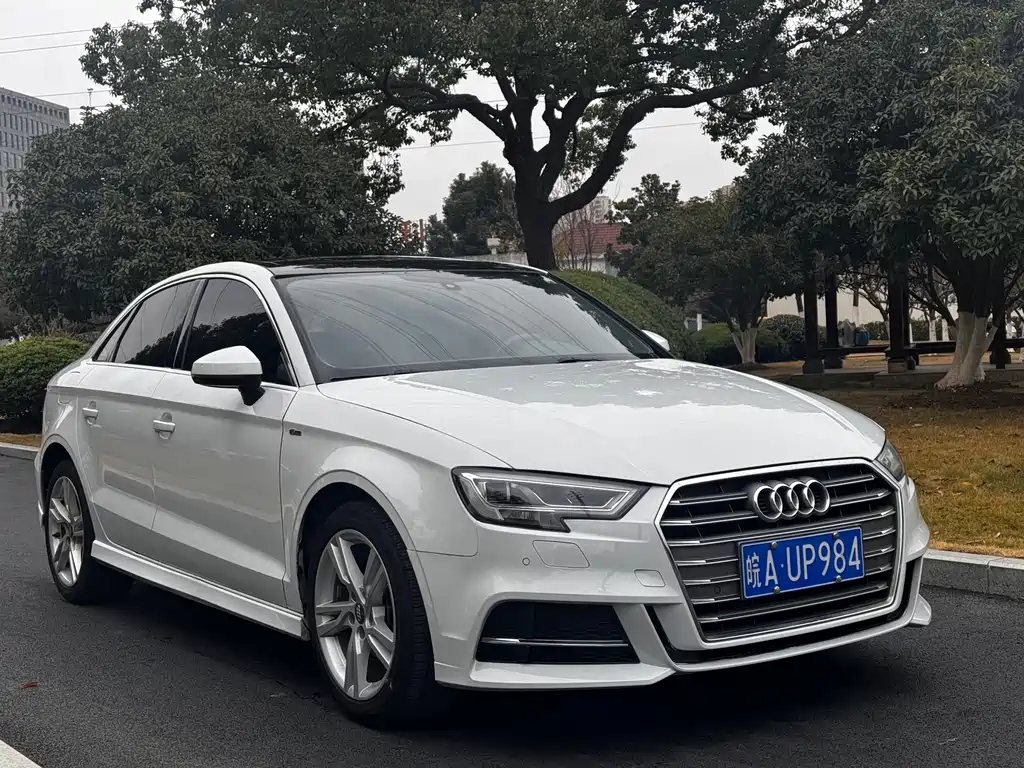 Audi A3 — фото 3