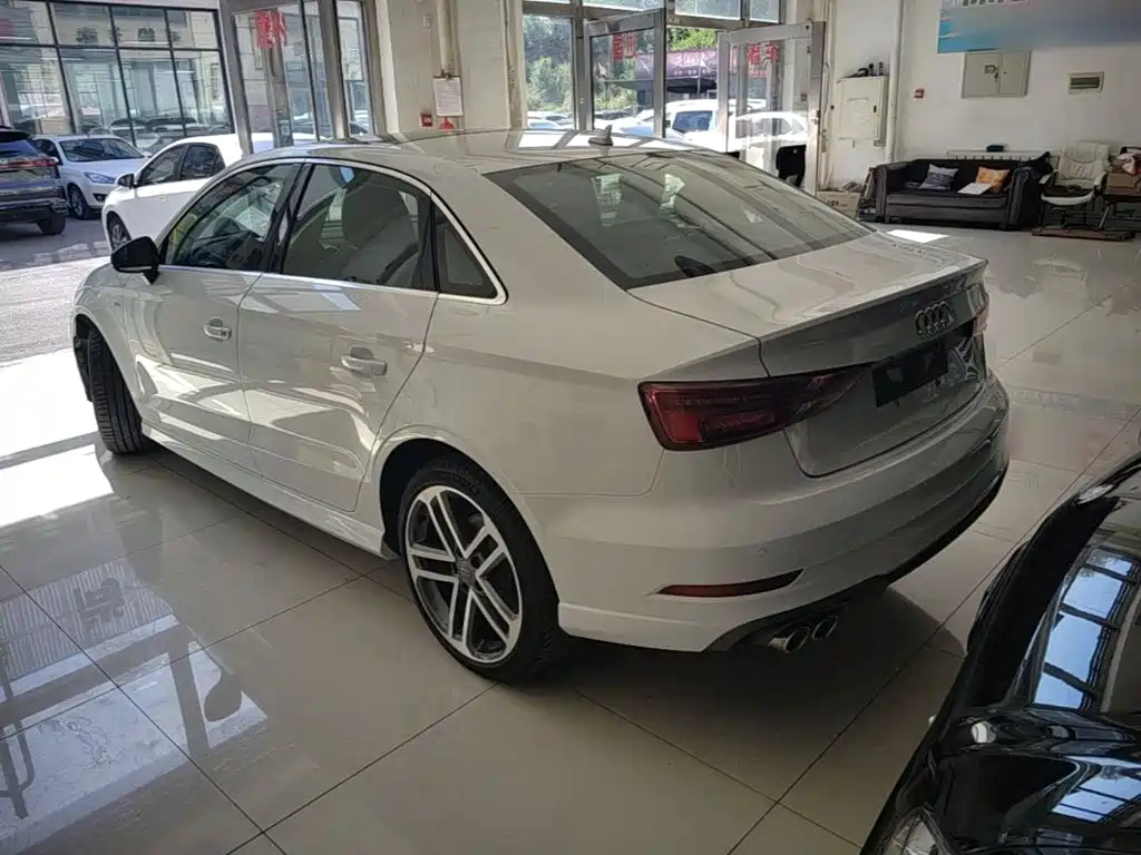 Audi A3 — фото 5