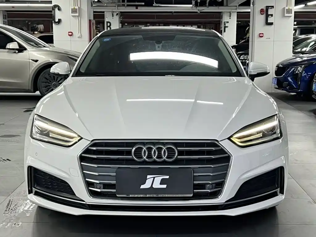 Audi A5 (Import) — фото 4