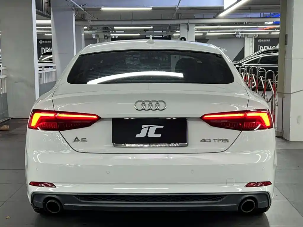 Audi A5 (Import) — фото 5
