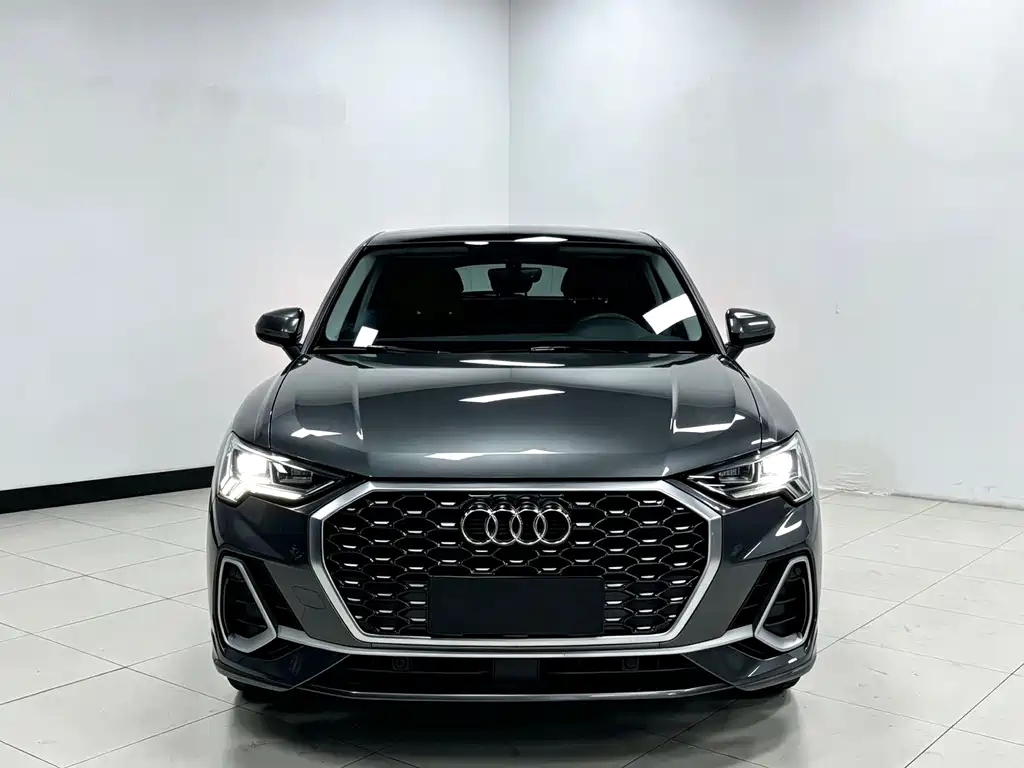 Audi Q3 Sportback — фото 2