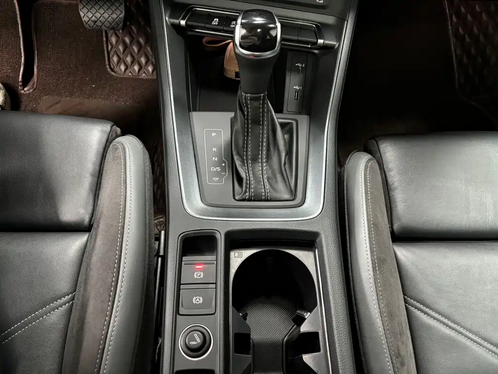 Audi Q3 Sportback — фото 18