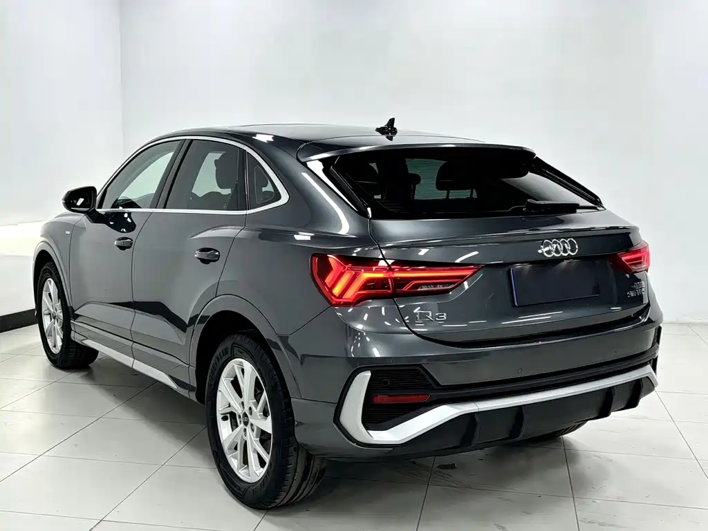 Audi Q3 Sportback — фото 4