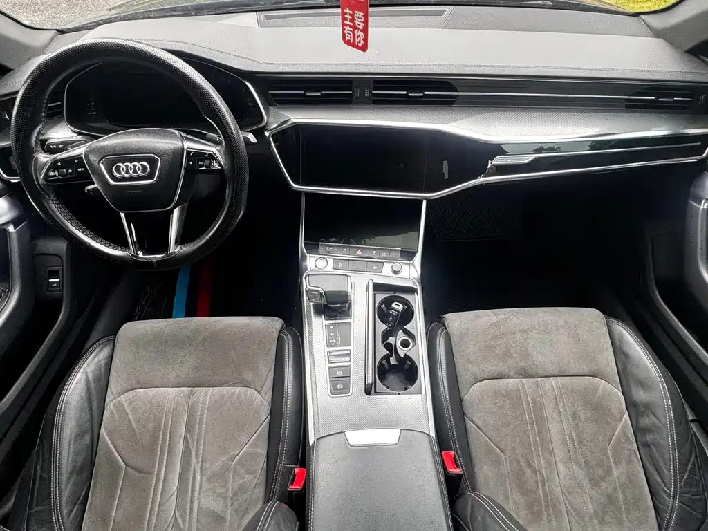 Audi A6L — фото 11
