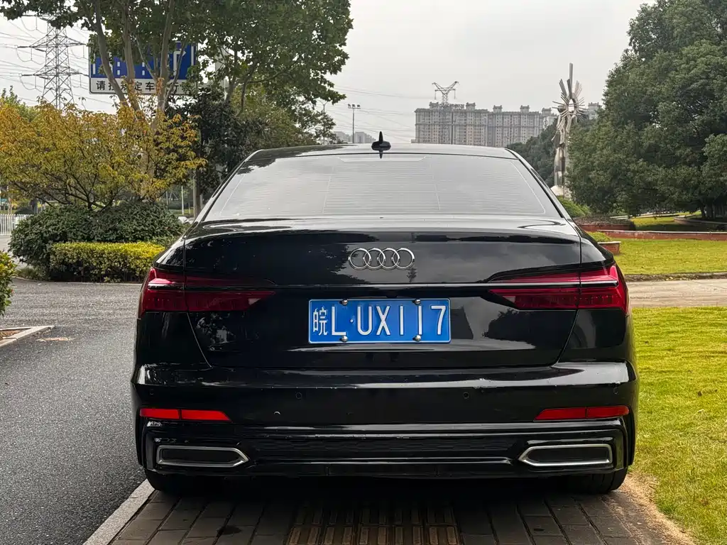 Audi A6L — фото 5