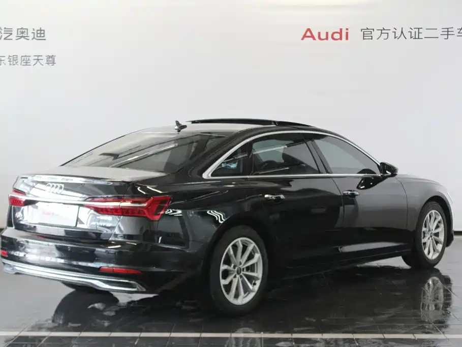 Audi A6L — фото 5
