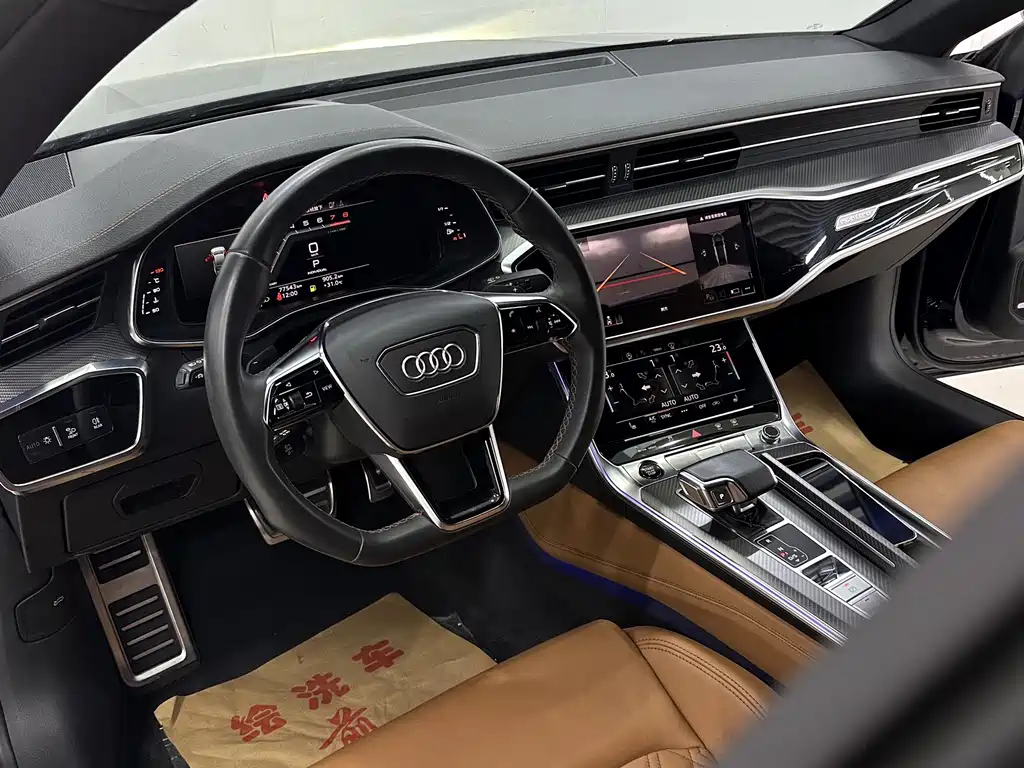 Audi A7L — фото 4