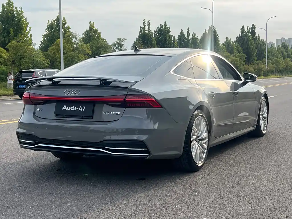 Audi A7 — фото 6