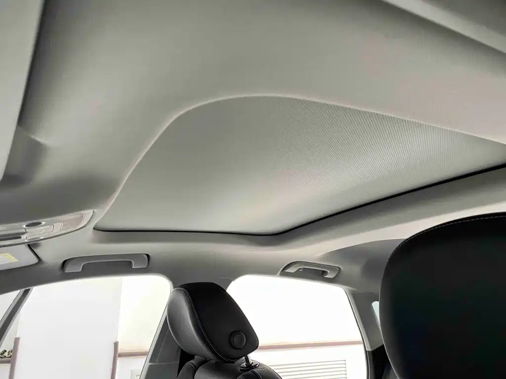 Audi Q3 Sportback — фото 20