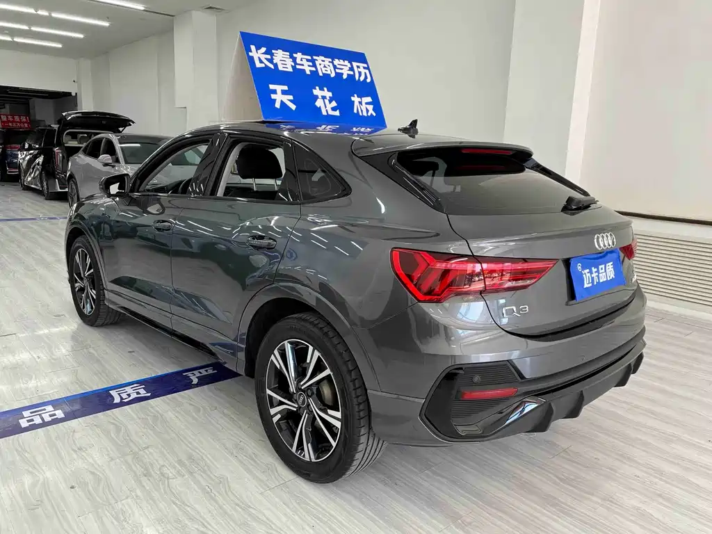 Audi Q3 Sportback — фото 5