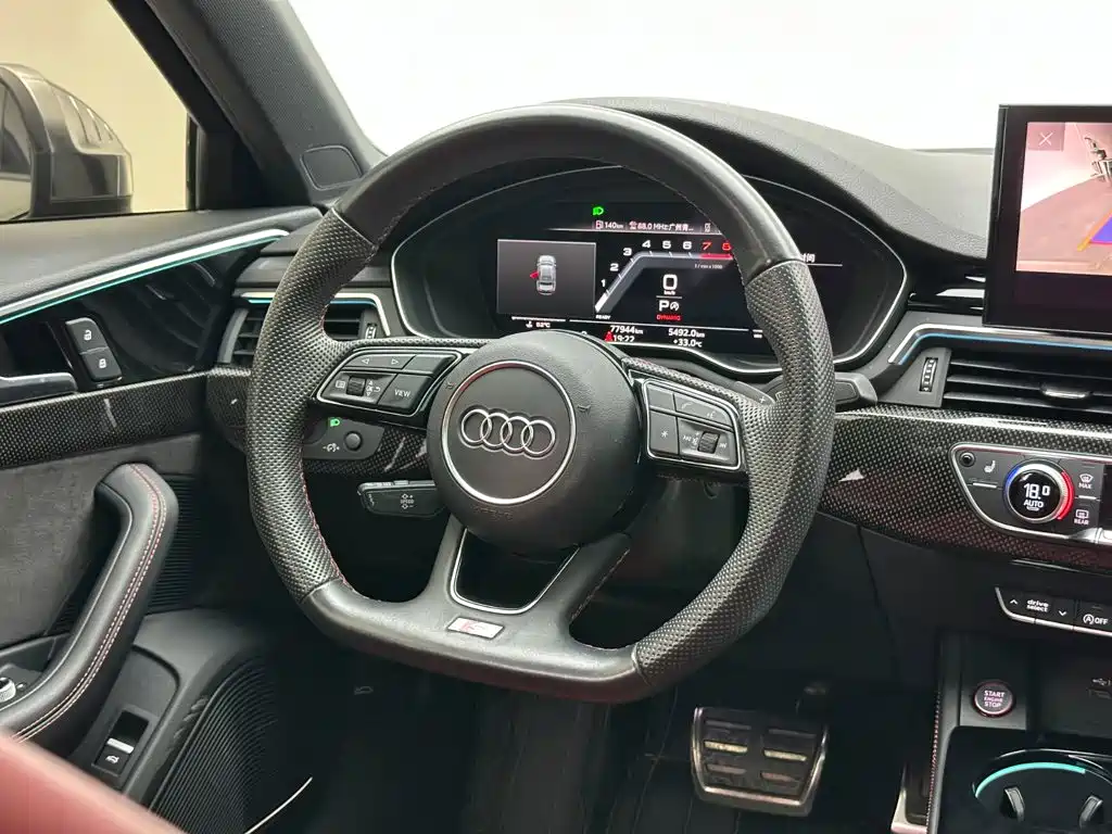 Audi S4 — фото 18