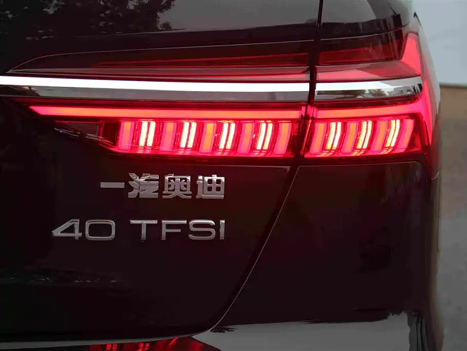 Audi A6L — фото 14