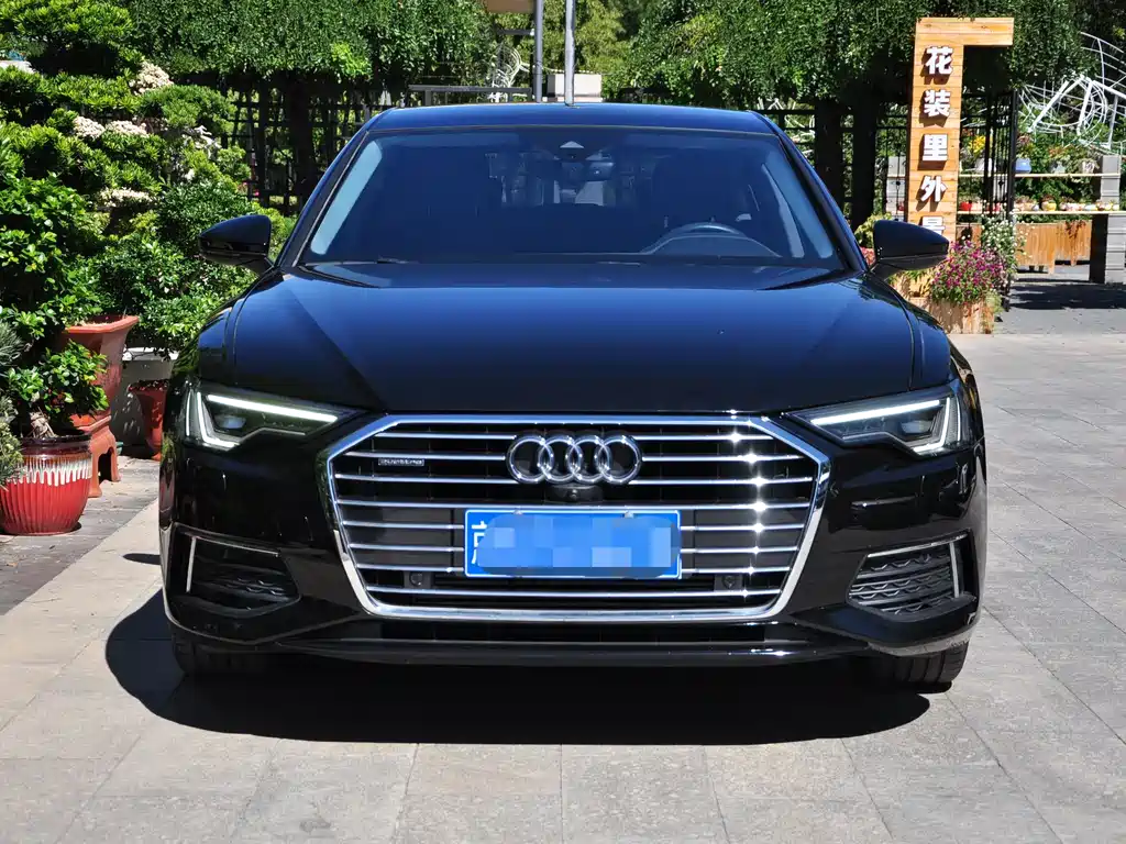 Audi A6L — фото 2