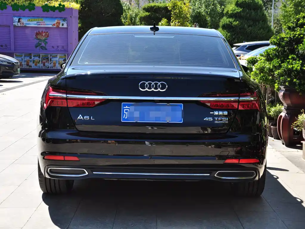 Audi A6L — фото 5