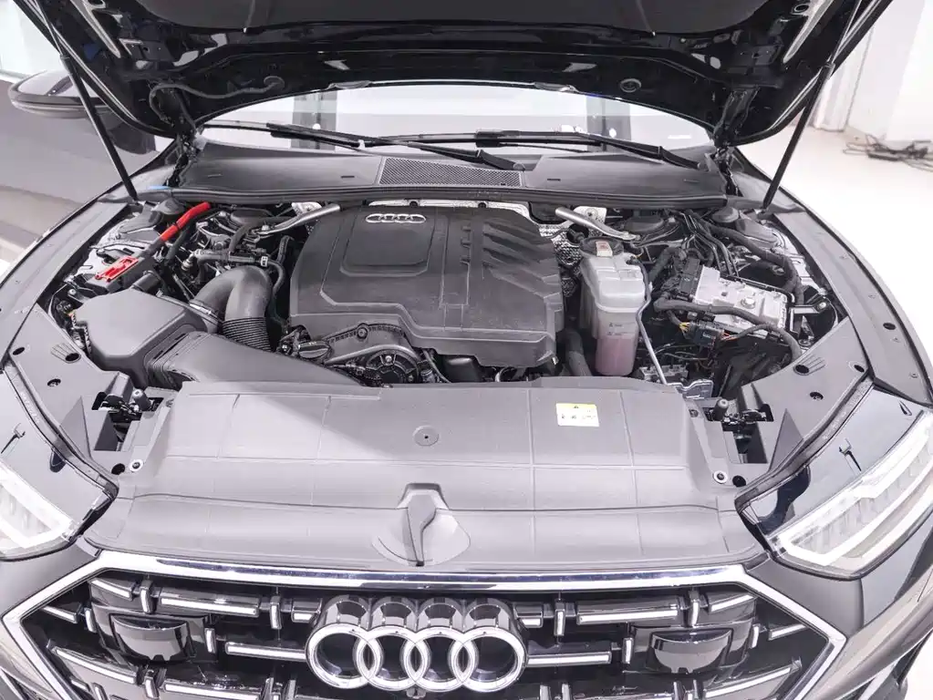 Audi A7L — фото 20