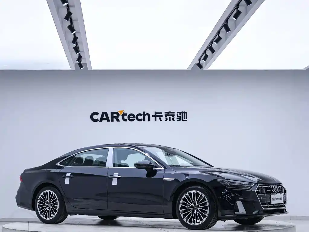 Audi A7L — фото 3