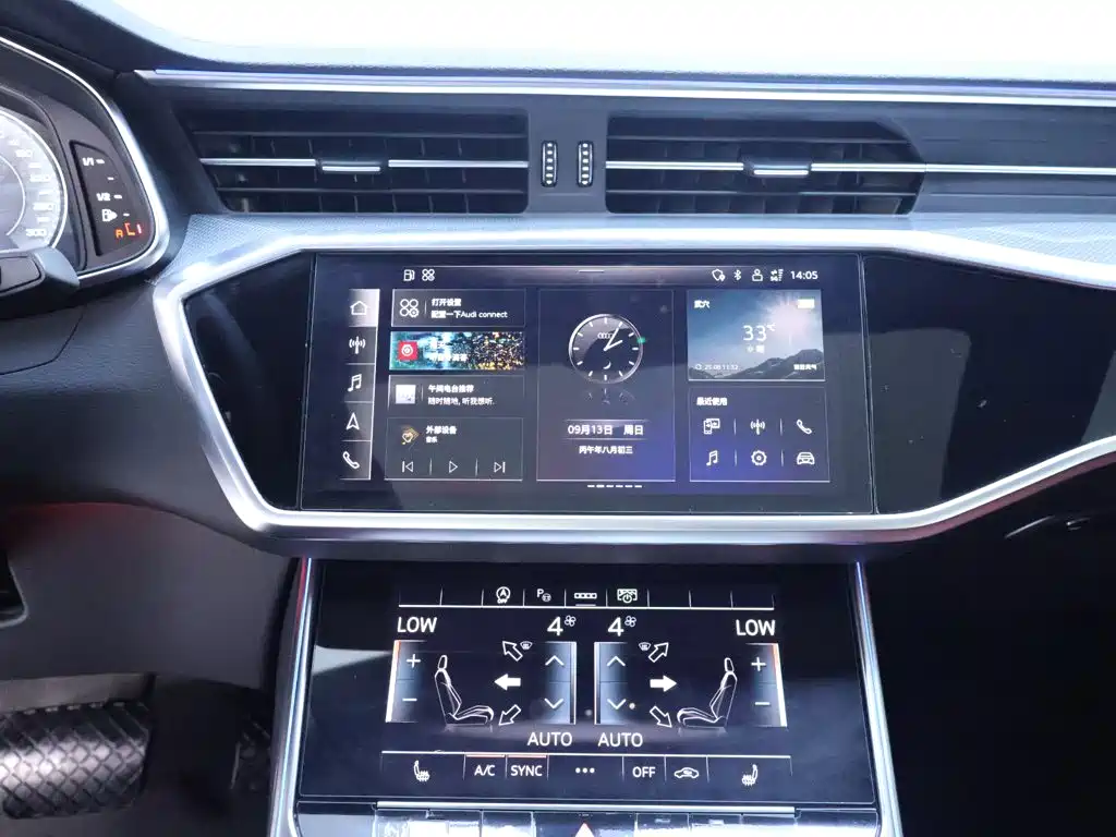 Audi A7L — фото 10
