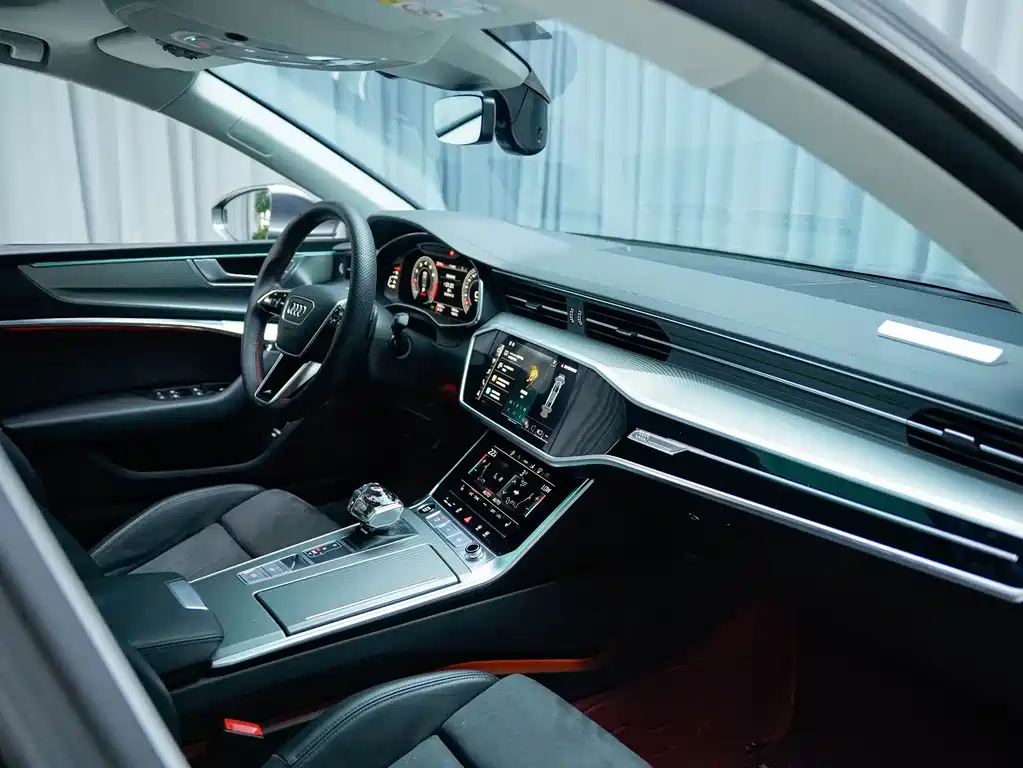 Audi A7 — фото 7