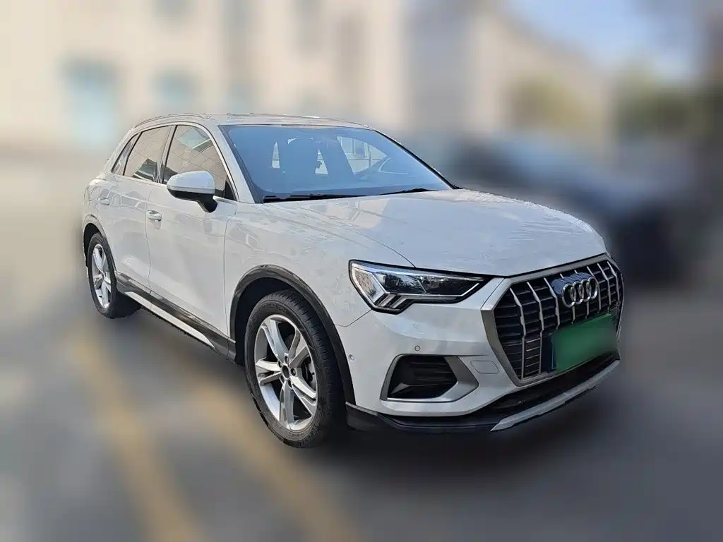 Audi Q3 — фото 4
