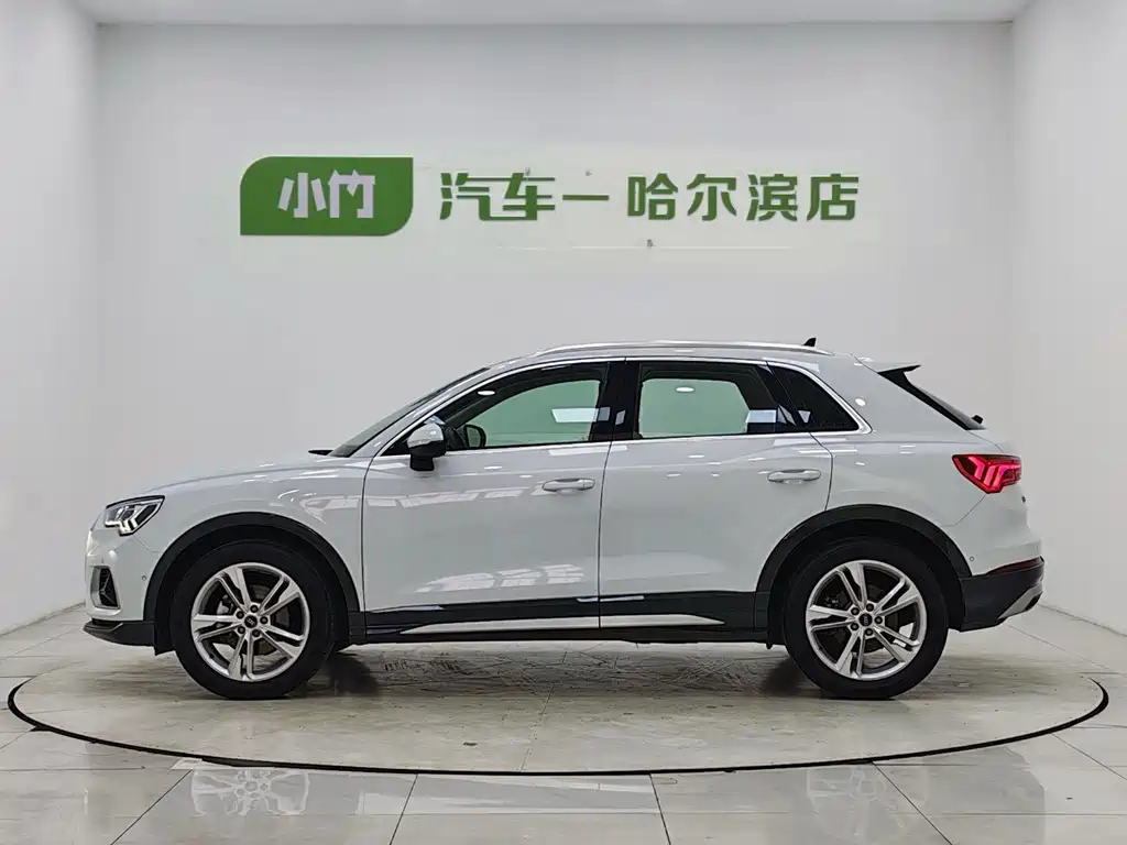 Audi Q3 — фото 5