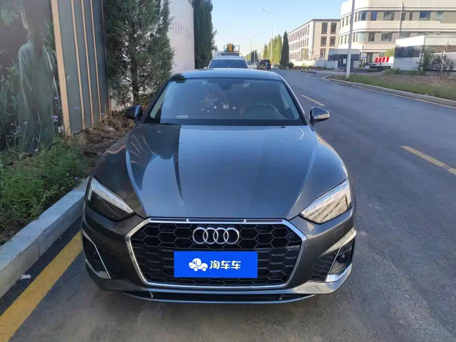 Audi A5 (Import) — фото 2