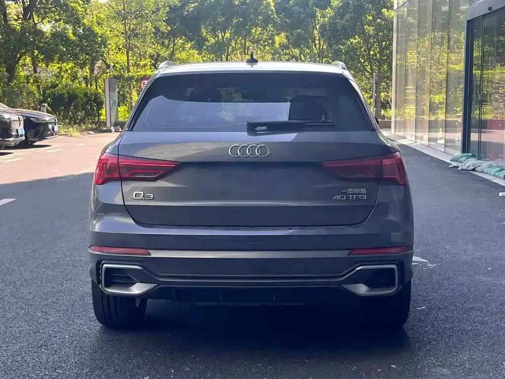 Audi Q3 — фото 3