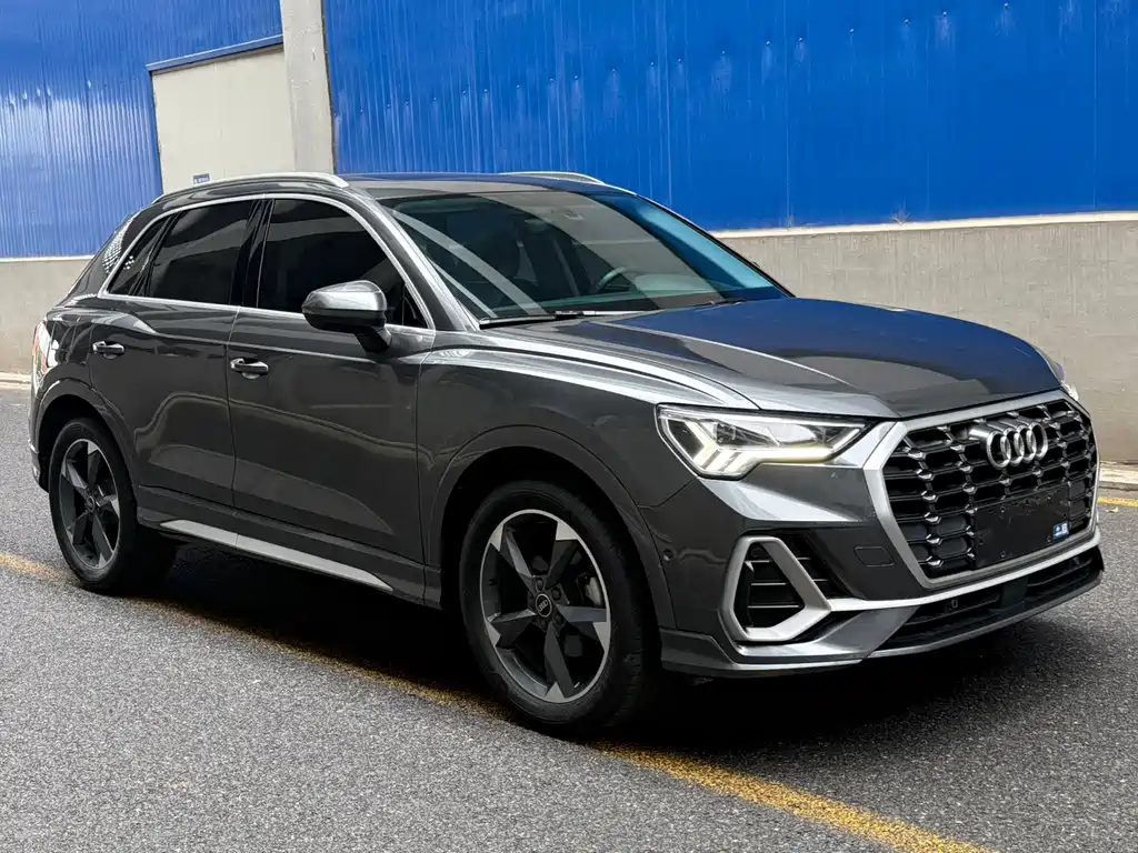 Audi Q3 — фото 3