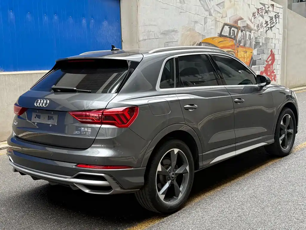 Audi Q3 — фото 4