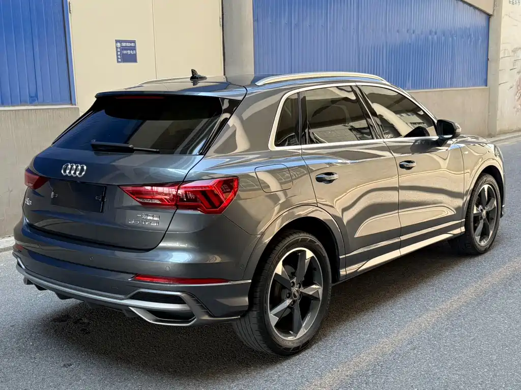 Audi Q3 — фото 4
