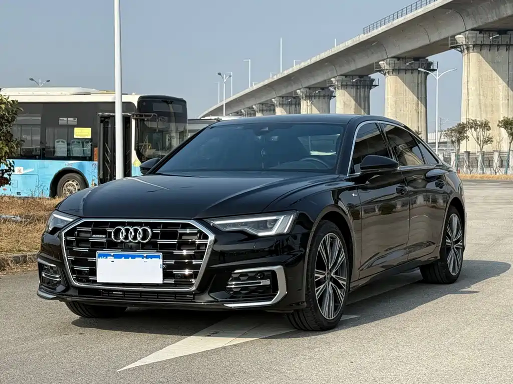 Audi A6L — фото 3