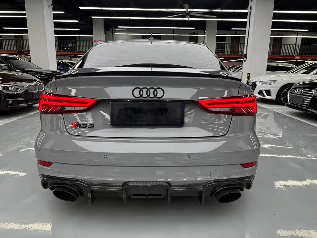 Audi RS 3 — фото 24