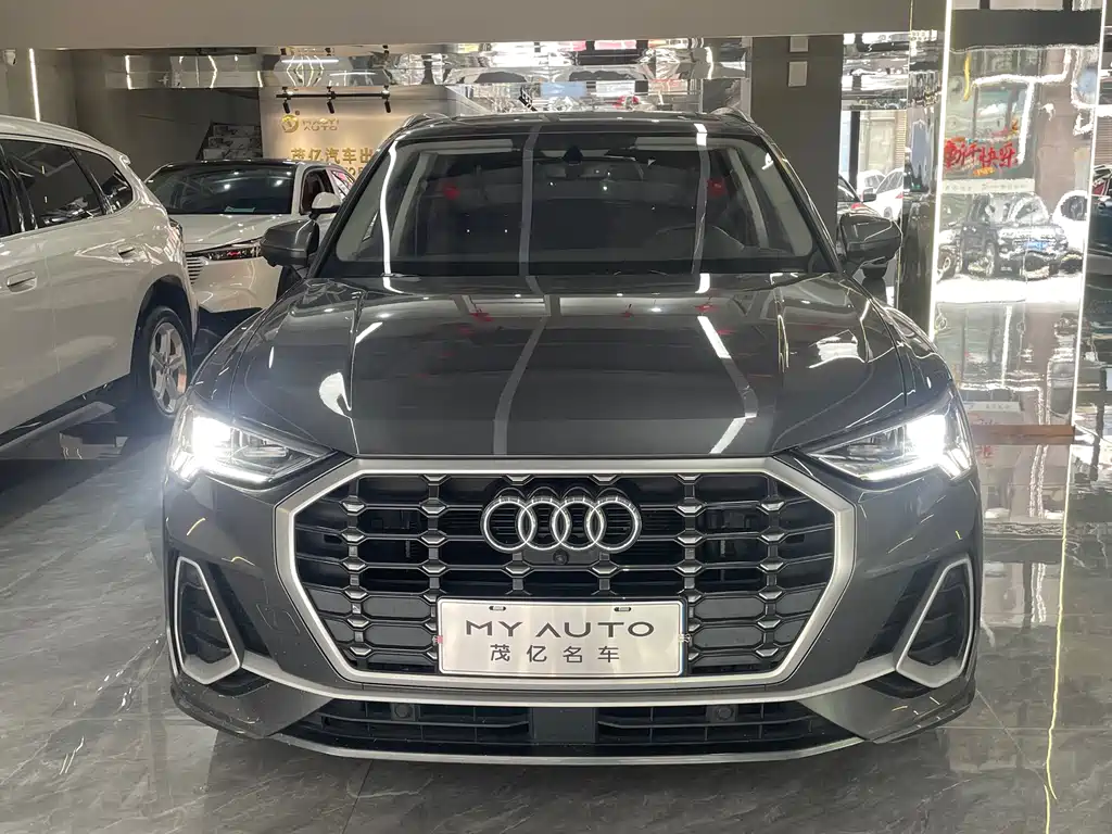 Audi Q3 — фото 2