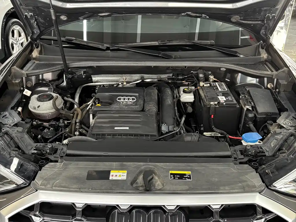 Audi Q3 — фото 16