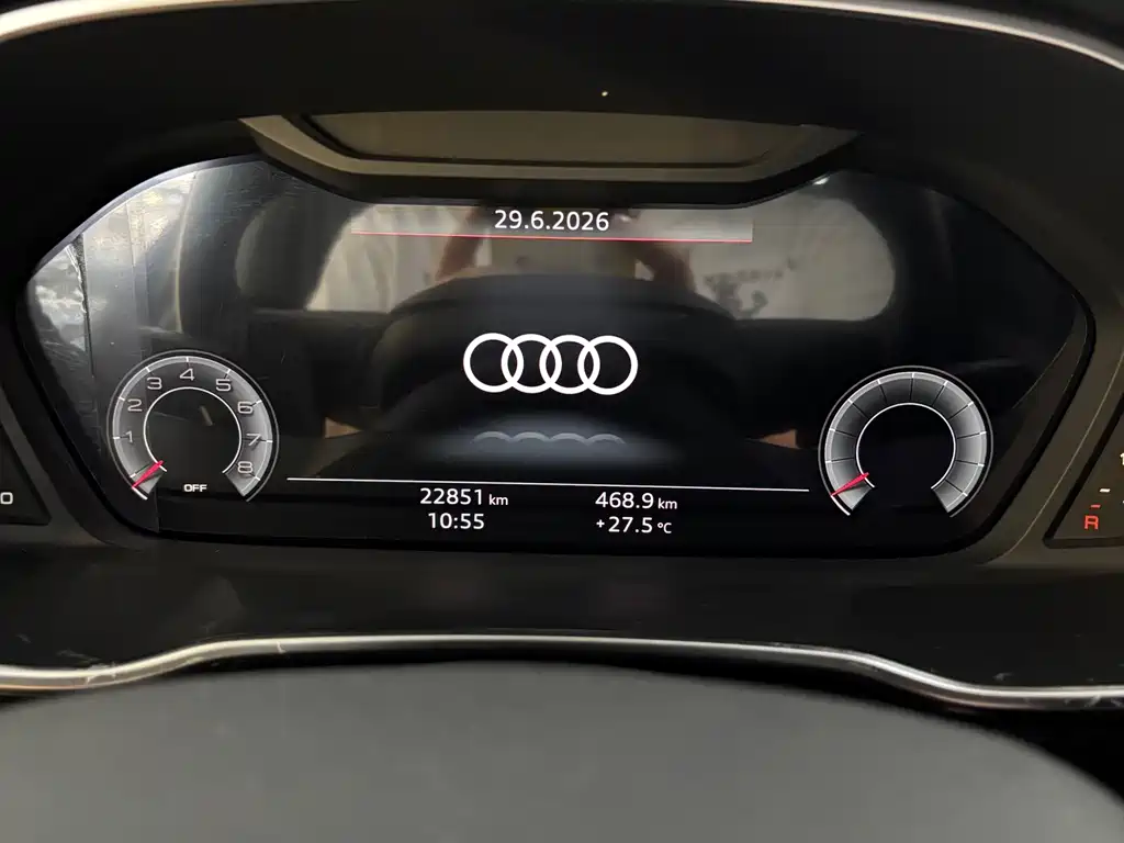 Audi Q3 — фото 8