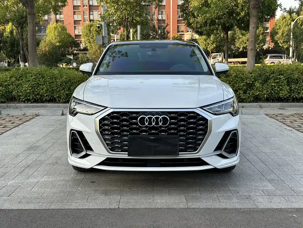 Audi Q3 Sportback — фото 2