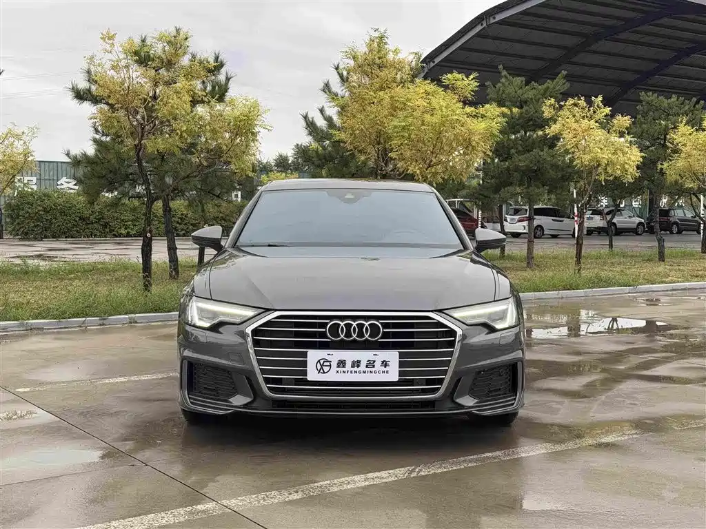 Audi A6L — фото 2