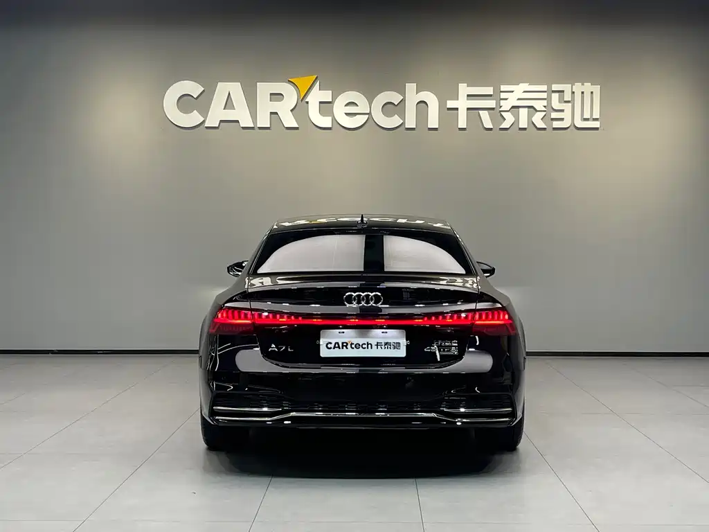 Audi A7L — фото 5