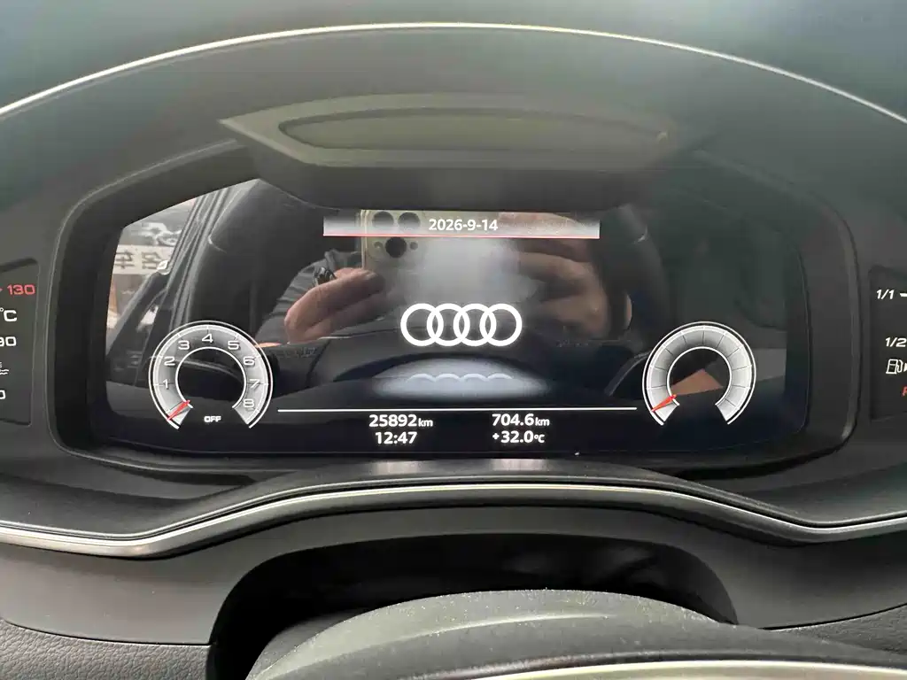 Audi A6L — фото 10