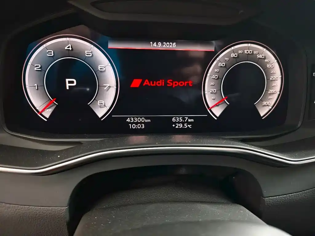 Audi A7L — фото 6
