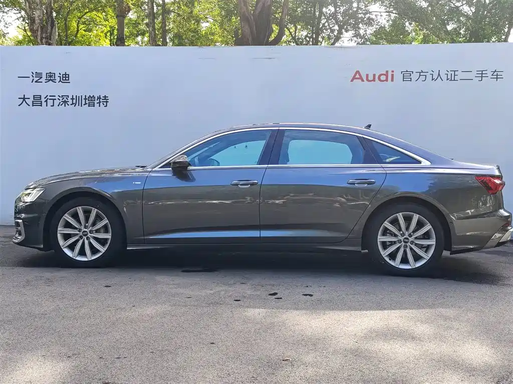Audi A6L — фото 4