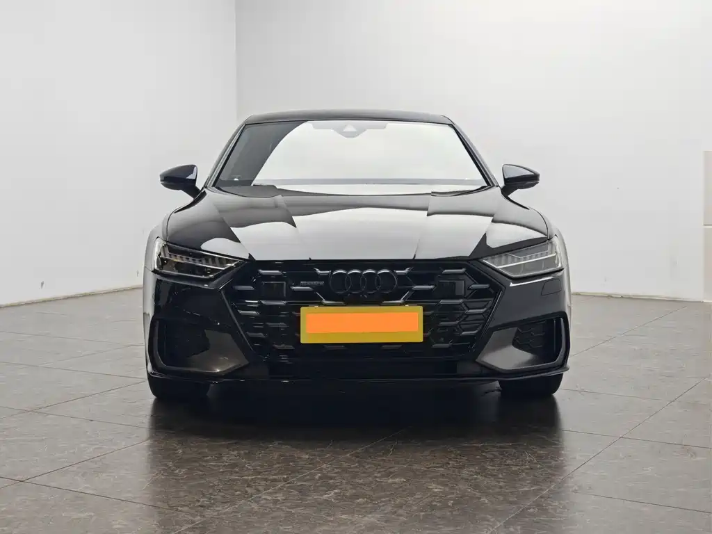 Audi A7L — фото 5