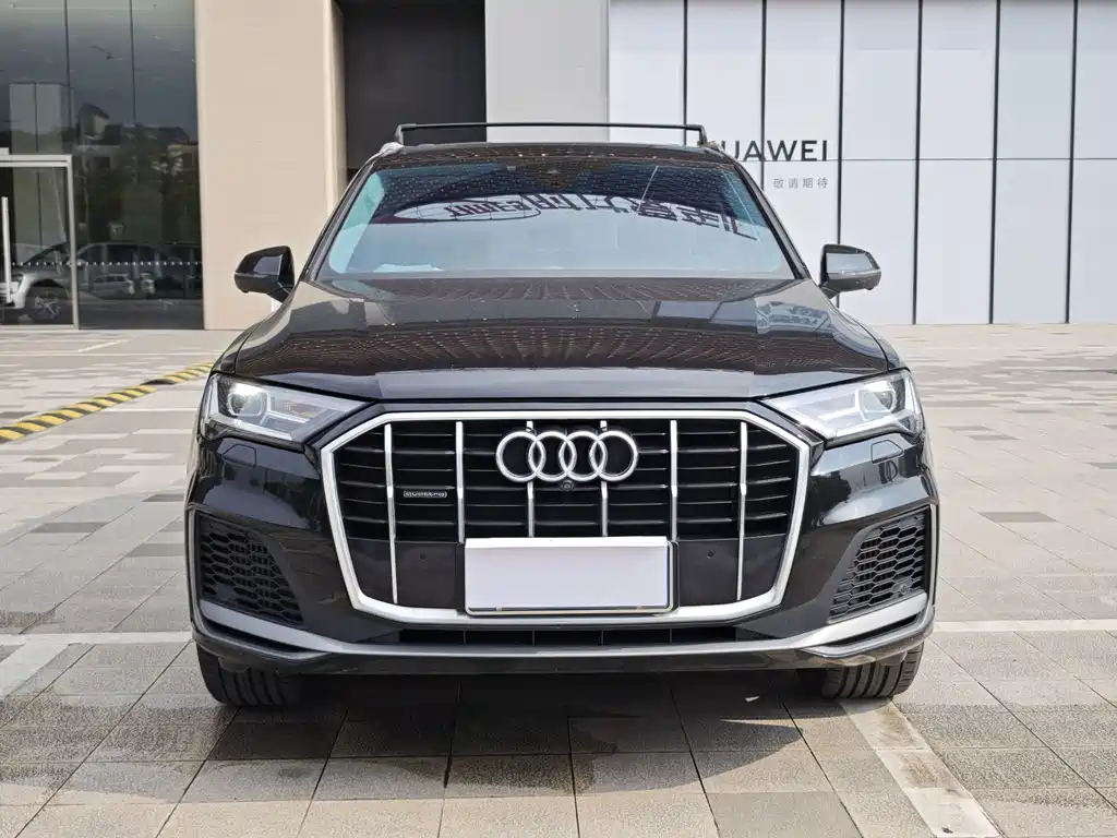 Audi Q7 — фото 2