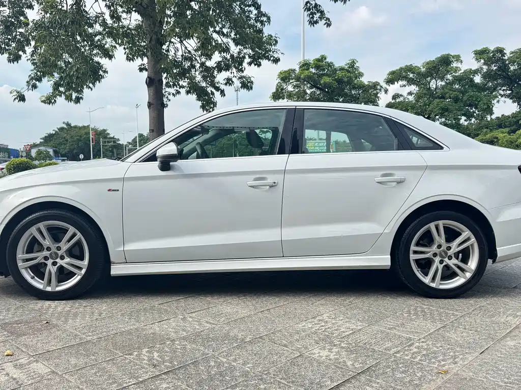 Audi A3 — фото 5