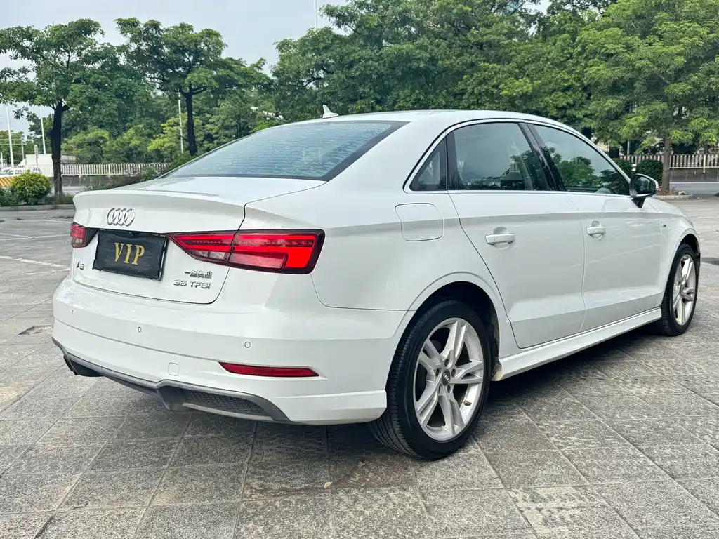 Audi A3 — фото 7