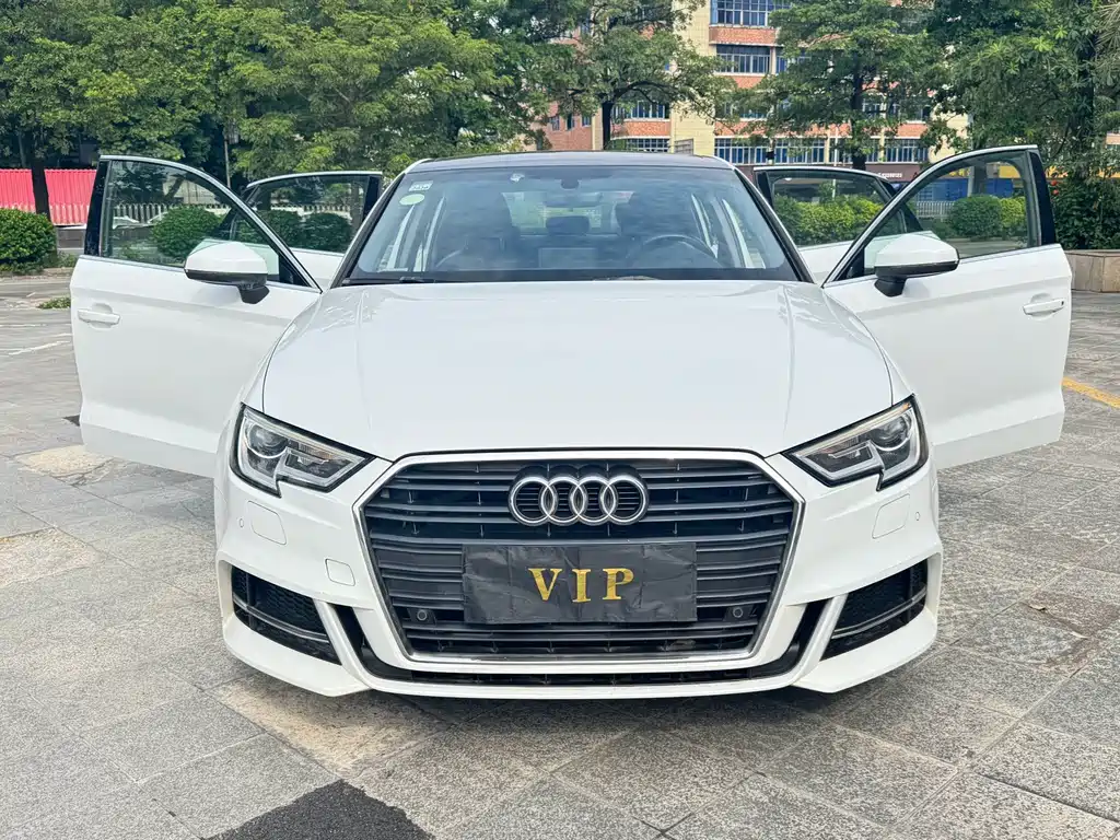 Audi A3 — фото 9