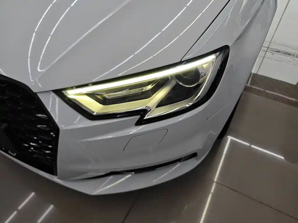 Audi A3 — фото 10