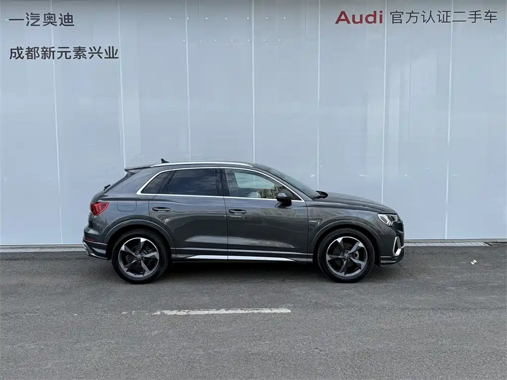 Audi Q3 — фото 3